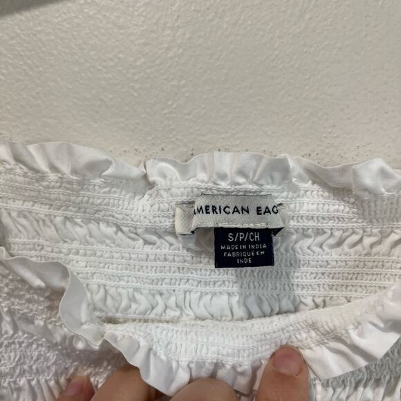 American Eagle Puff Sleeve Babydoll White Eyelet Smocked Blouse Size S - Picture 4 of 6